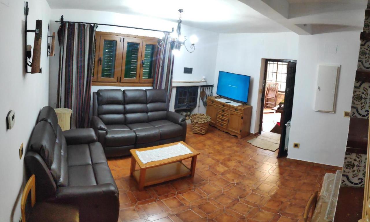 Casa Rural El Eden Del Ungria Caspueñas Buitenkant foto